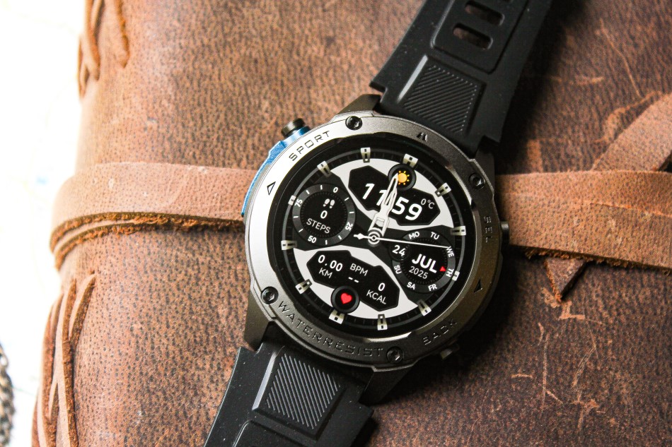 Wolf Alpha Warrior Smart Watch - lifestyle image